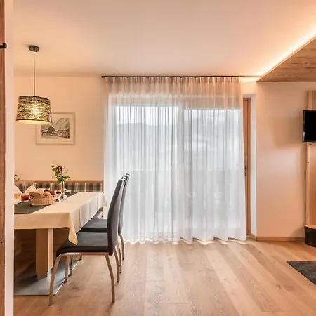 Haus Sonnegg Talblick Apartment