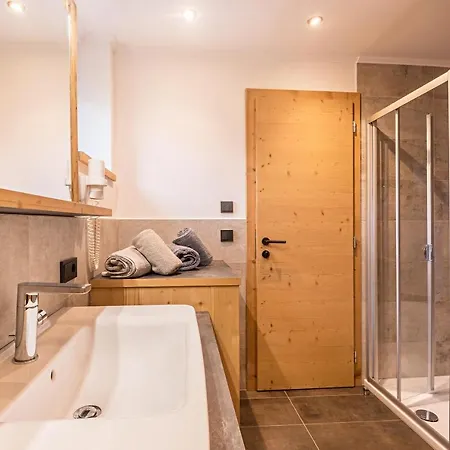 Haus Sonnegg Talblick Apartment